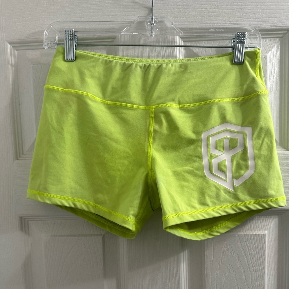 Born primitive shorts size medium